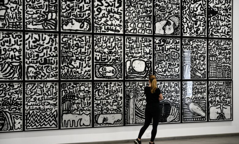 فنان عراقي يستكشف الآثار الروحية للهجرة